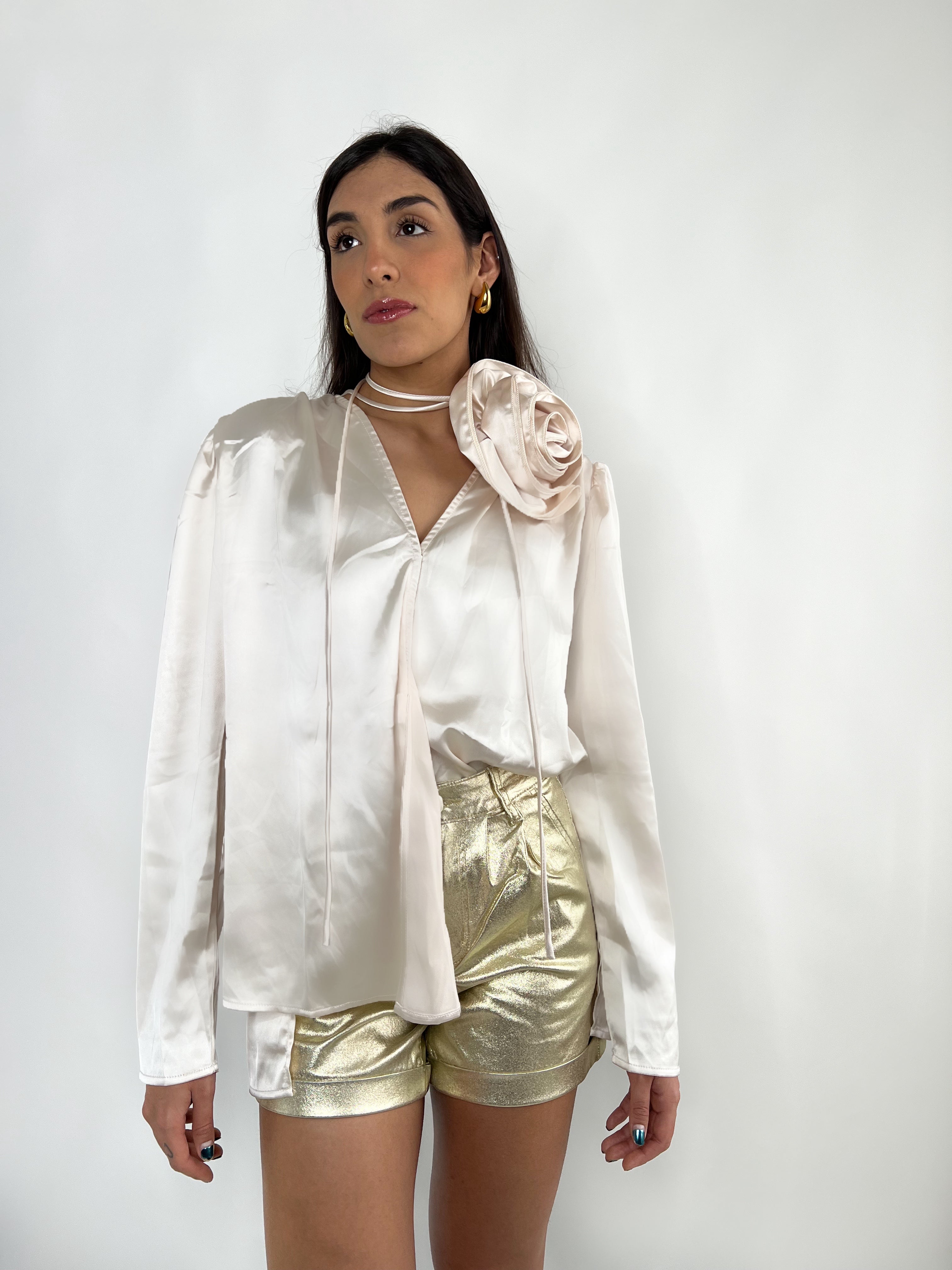 THELMA METALLIC SHORT - SOFT GOLD