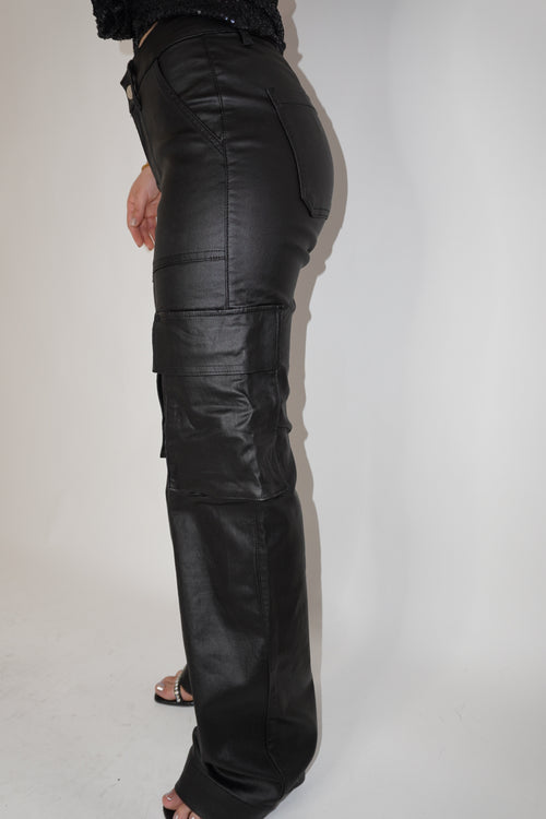 DELLA CARGO PANTS BLACK