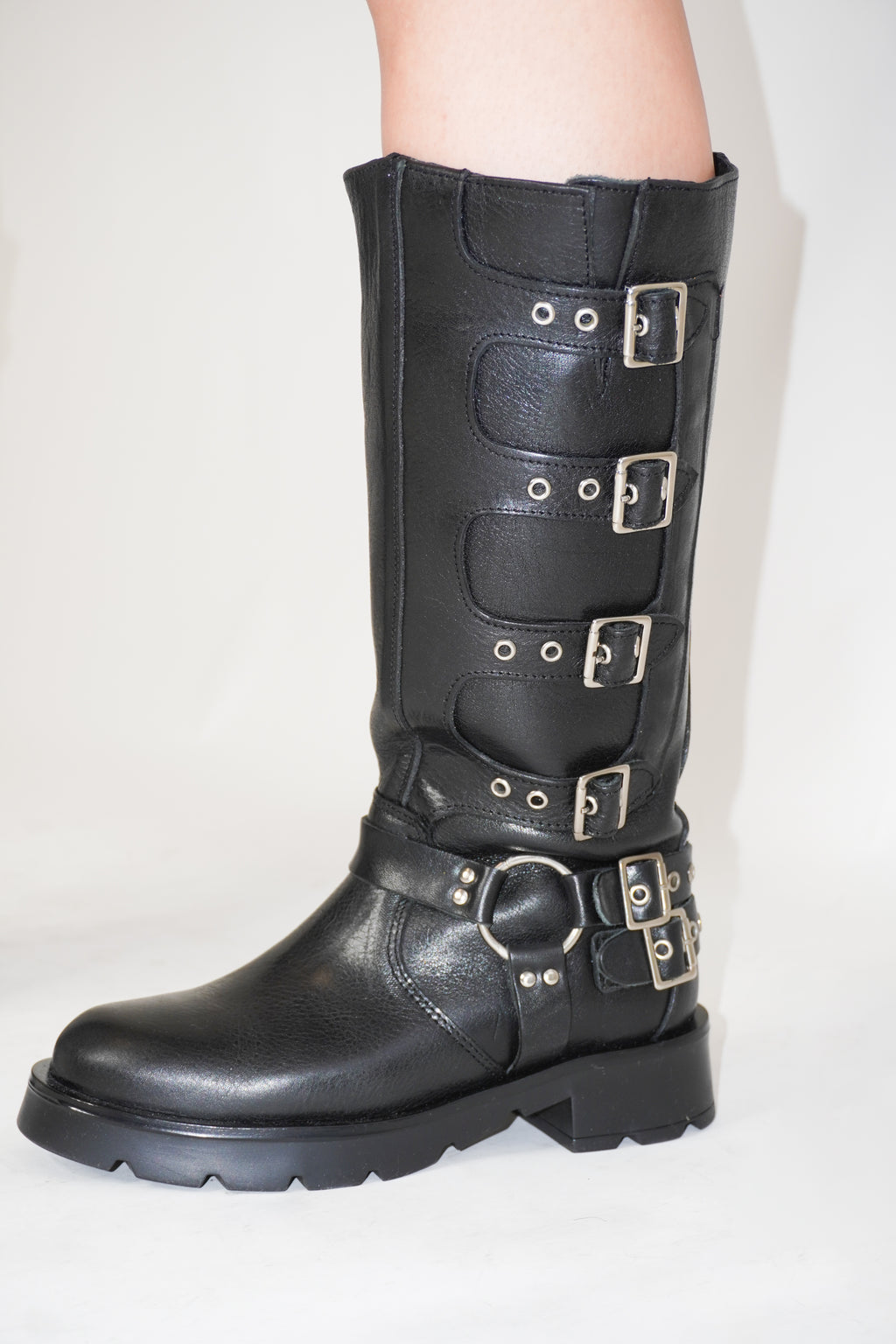 ELAINA BLACK |leather|