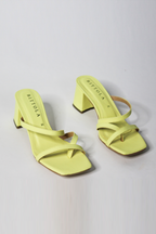 ARIANA YELLOW