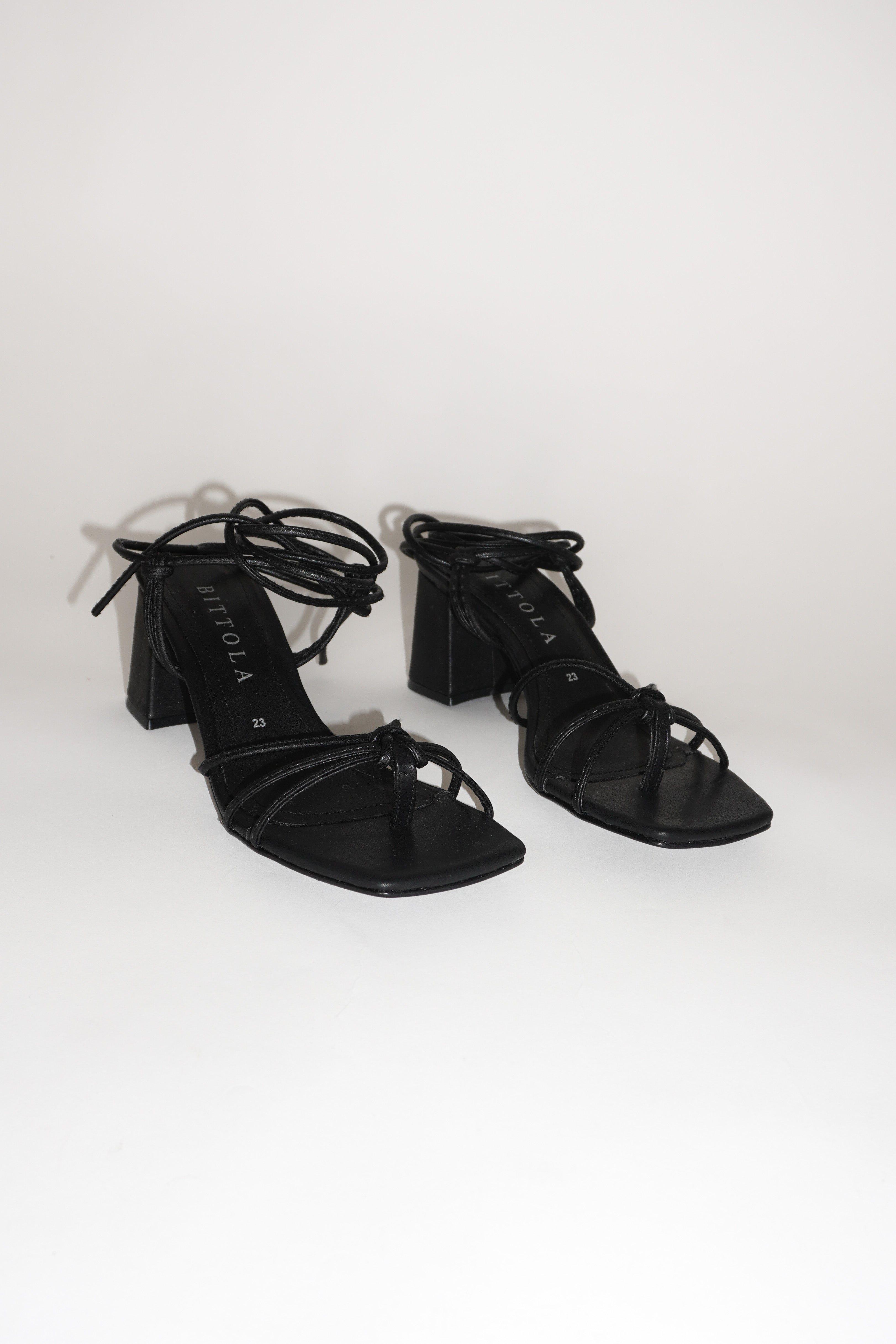 GRECIA - BLACK