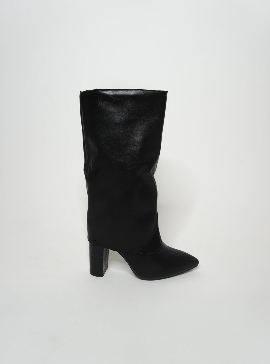 STELLA BLACK