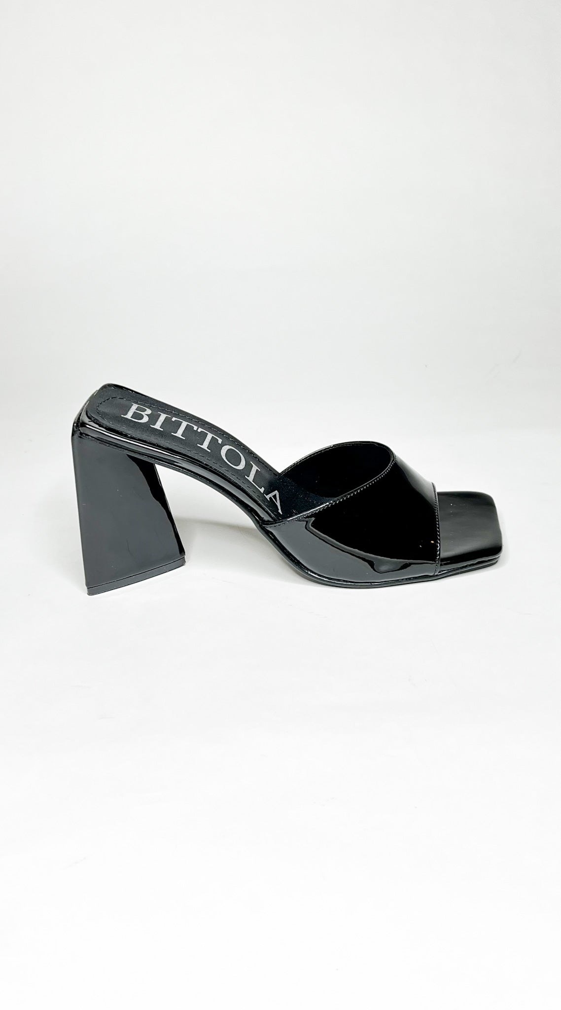 GIANNA - BLACK